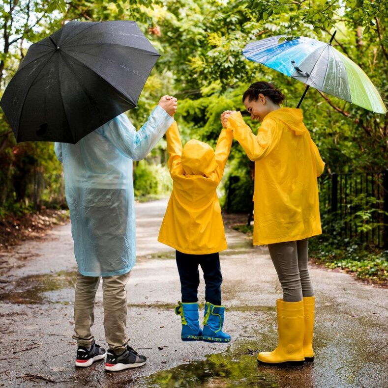 Kesehatan Anak di Musim Hujan (4)